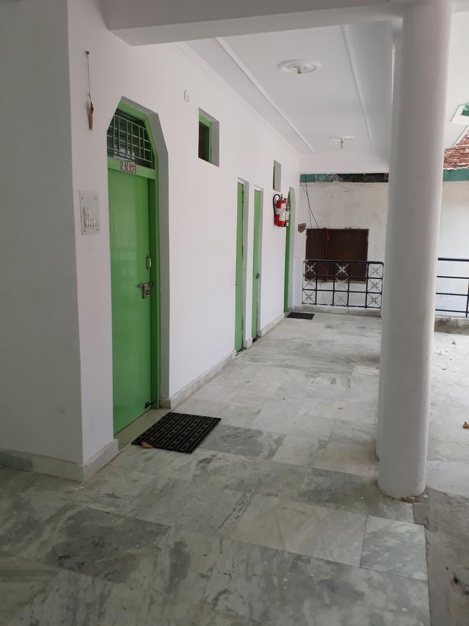 Hotel Govind Rudraprayāg Kültér fotó